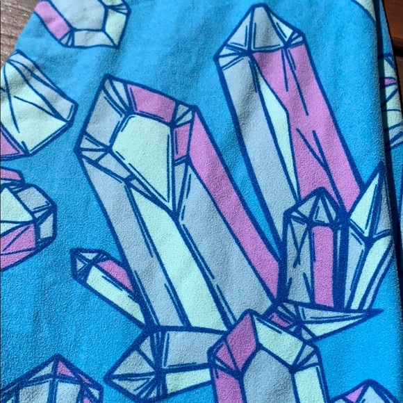 LuLaRoe Pants - LuLaRoe One Size Leggings - Blue Crystal Gems 💎💎